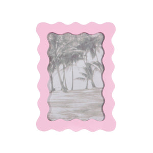 Wiggle Border Pink Picture Frame