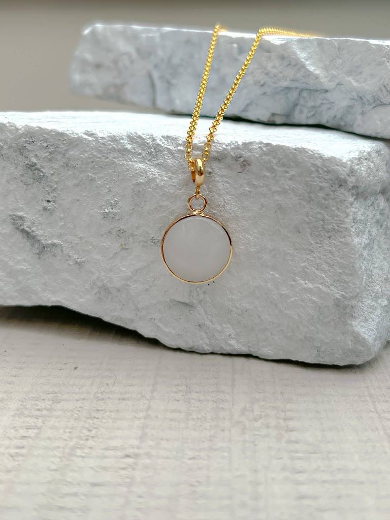 Jade White Round Gold Plated Gemstone Crystal Necklace