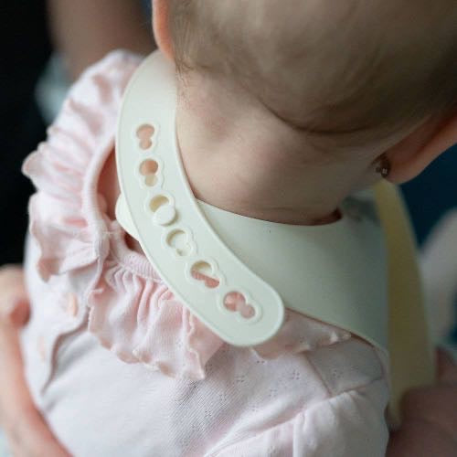 Silicone Baby Bib with Food Catcher – Bunny Design Waterproof Weaning Bib