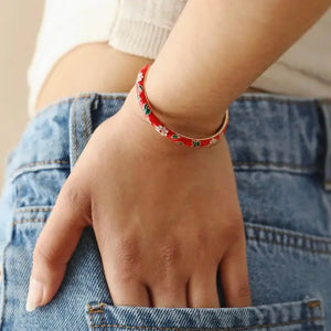 Cloisonne Bangle in Gold- Red or White