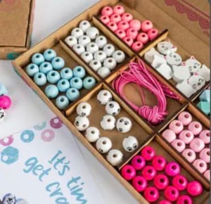 Personalised kitten bead making kit | Beading craft kit | Bracelet making | Gift for girls | Girls party