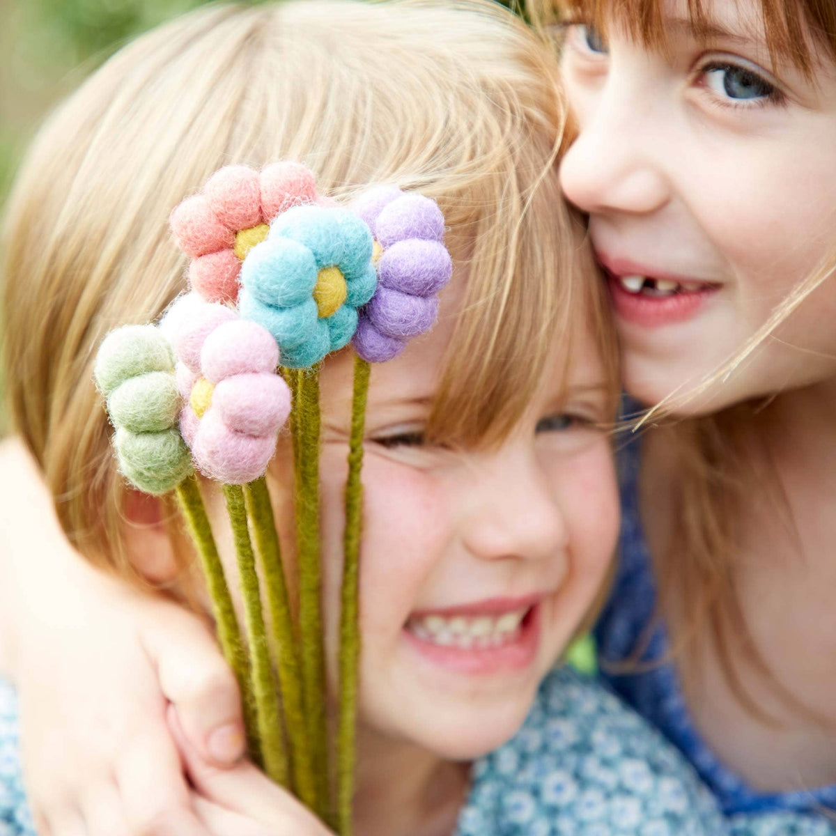 Pack of 6 Felt Handmade Flower Bouquet - Multicoloured