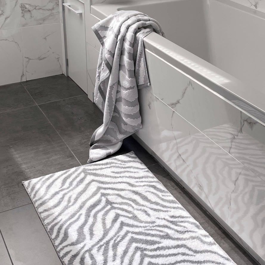 Zebra Print Sculpted Towels in Luxury Cotton - White/Grey