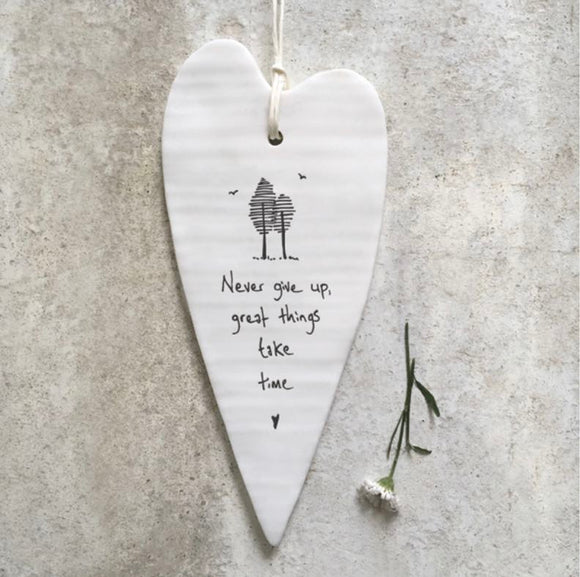 'Never Give Up’ Porcelain Long Hanging Heart - East Of India