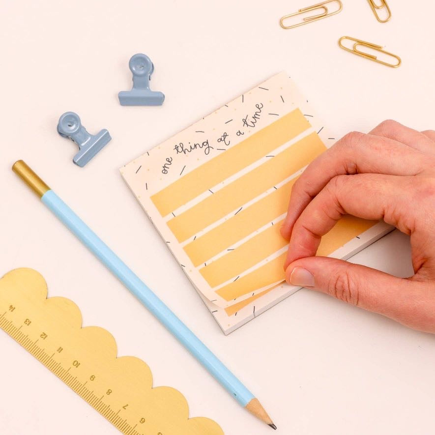 Memo Pad - One Thing At A Time - Oh Laura