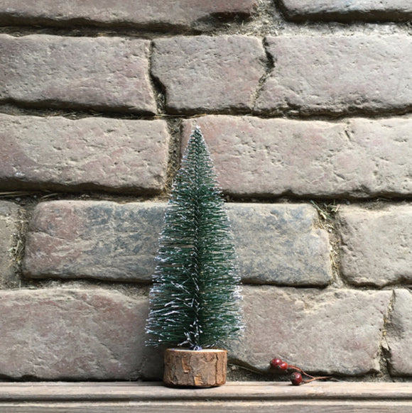Christmas Tree (Lg Bottle Brush) - East Of India